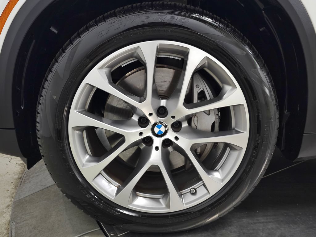 Used 2026 BMW X5 xDrive50e w/ Climate Comfort Package AWD/4WD image 13