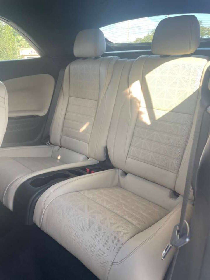 Used 2016 Buick Cascada Premium image 11