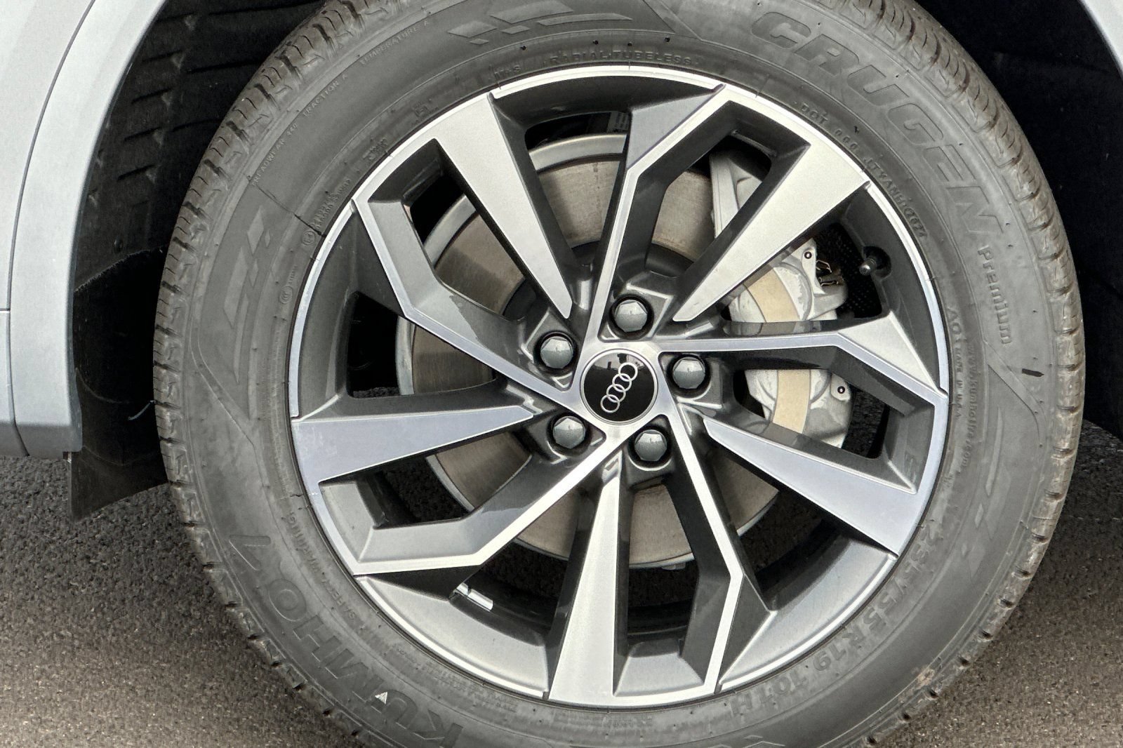 Used 2025 Audi Q5 2.0T Premium AWD/4WD image 23