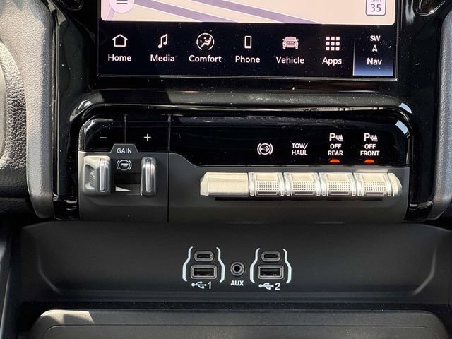 New 2025 RAM 2500 Big Horn image 5