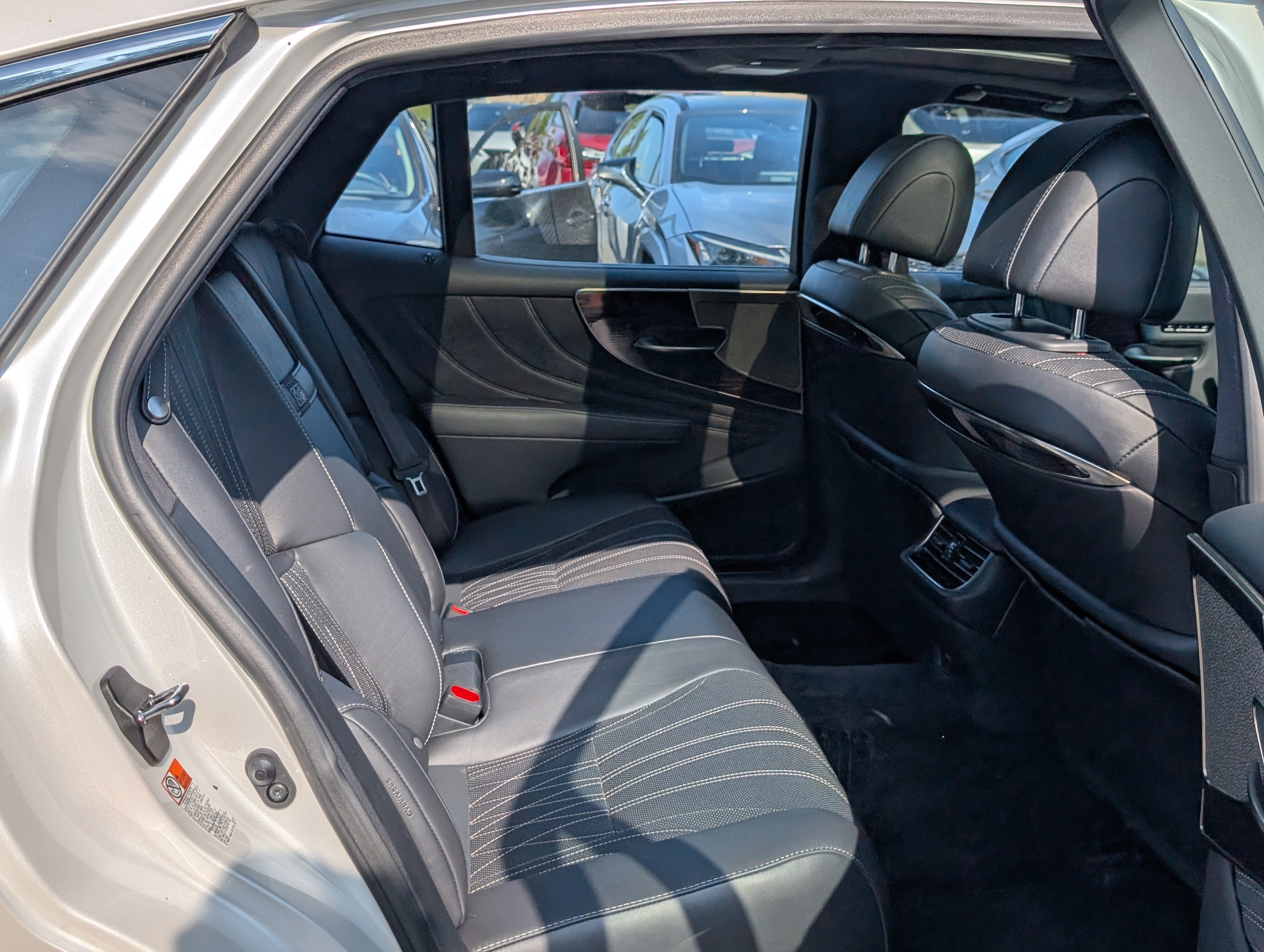 Certified 2022 Lexus LS 500 500 w/ Interior Upgrade Package image 12