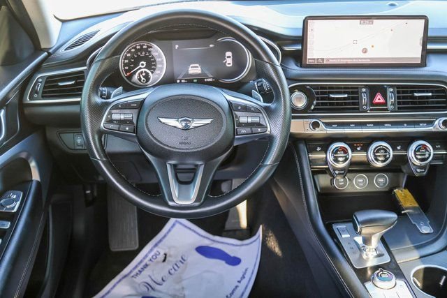 Used 2023 Genesis G70 2.0T image 18