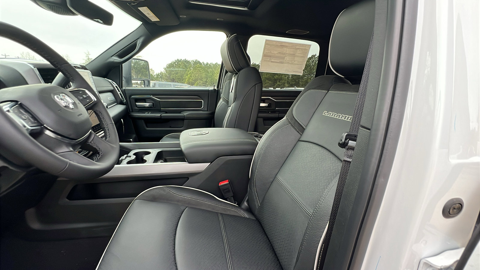 New 2026 RAM 2500 Laramie w/ Night Edition image 17