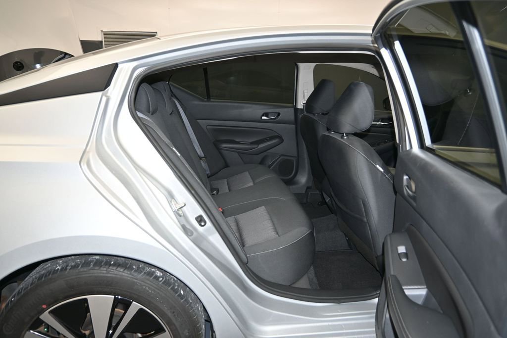 Certified 2022 Nissan Altima 2.5 SV FWD image 24