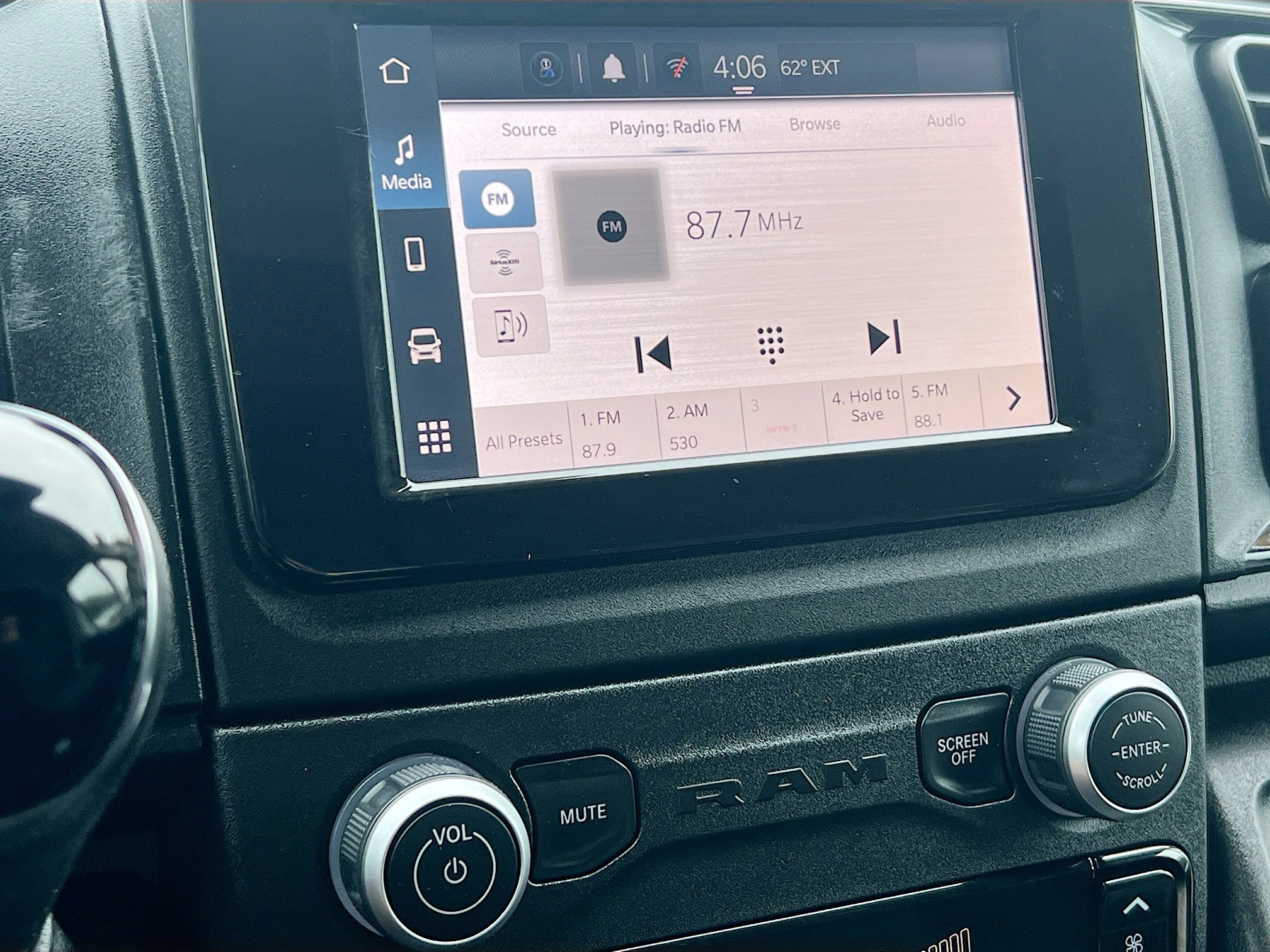 Used 2022 RAM ProMaster 2500 w/ Convenience Group image 28