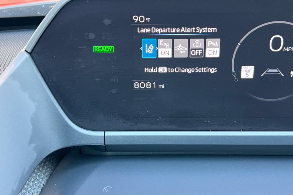 Certified 2025 Toyota bZ4X AWD w/ Weather Package image 28