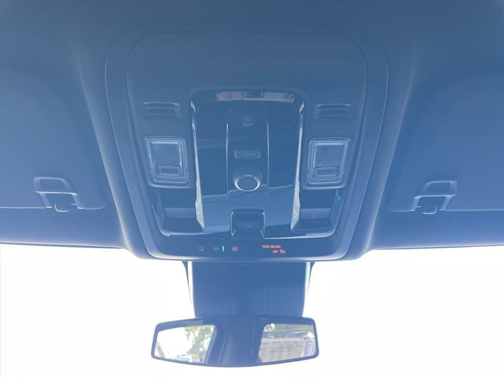 New 2026 Chevrolet Tahoe LT w/ Sun And Tow Package AWD/4WD image 20