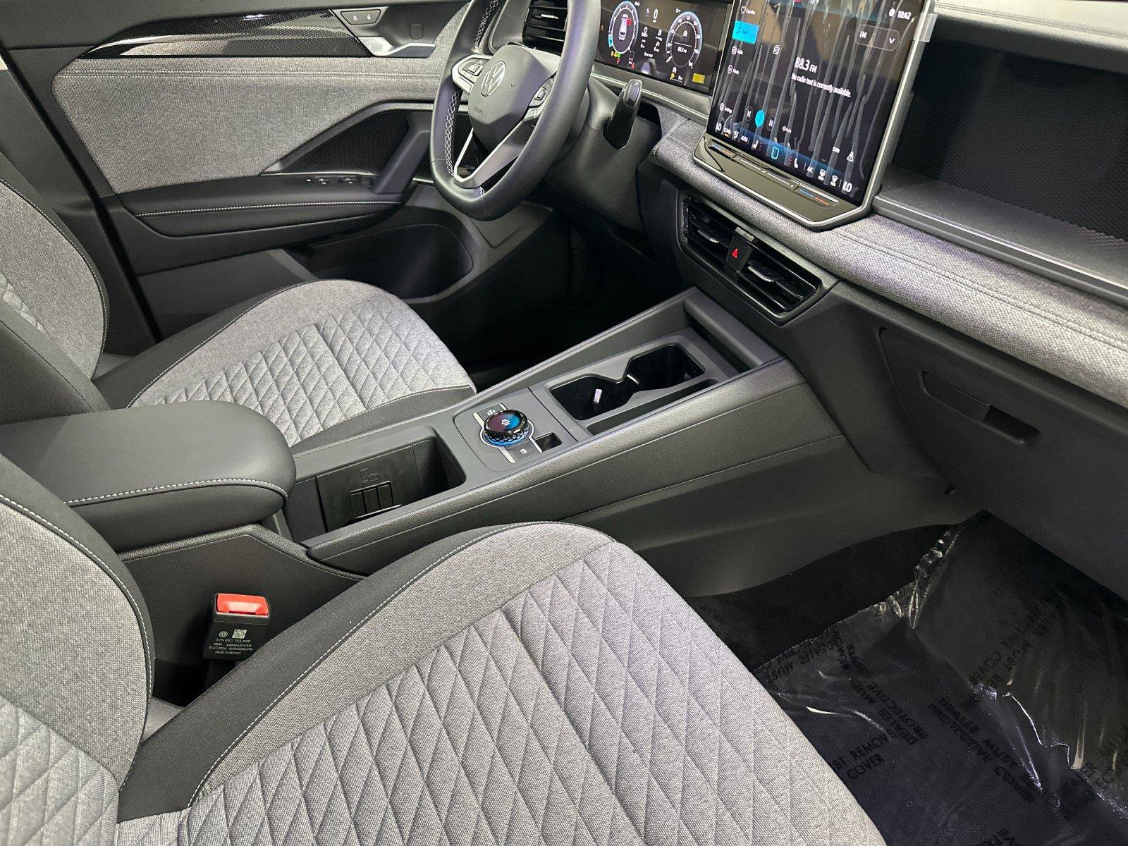 New 2026 Volkswagen Tiguan S FWD image 15