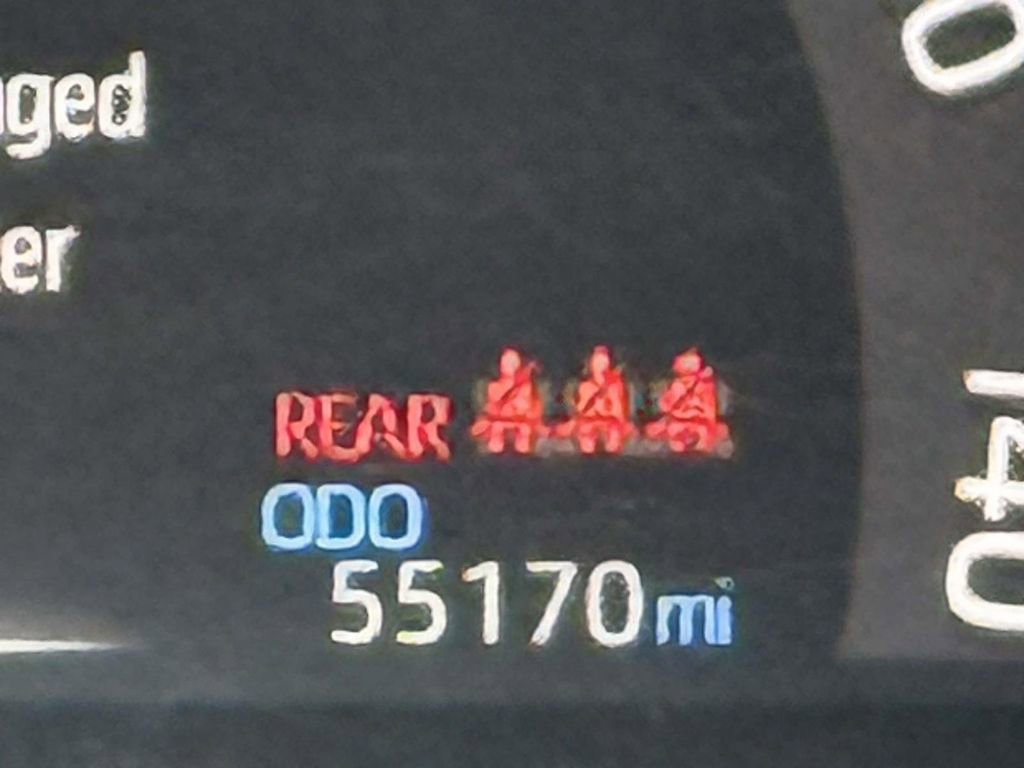 Used 2019 Toyota RAV4 Limited w/ Advanced Technology Package AWD/4WD image 21