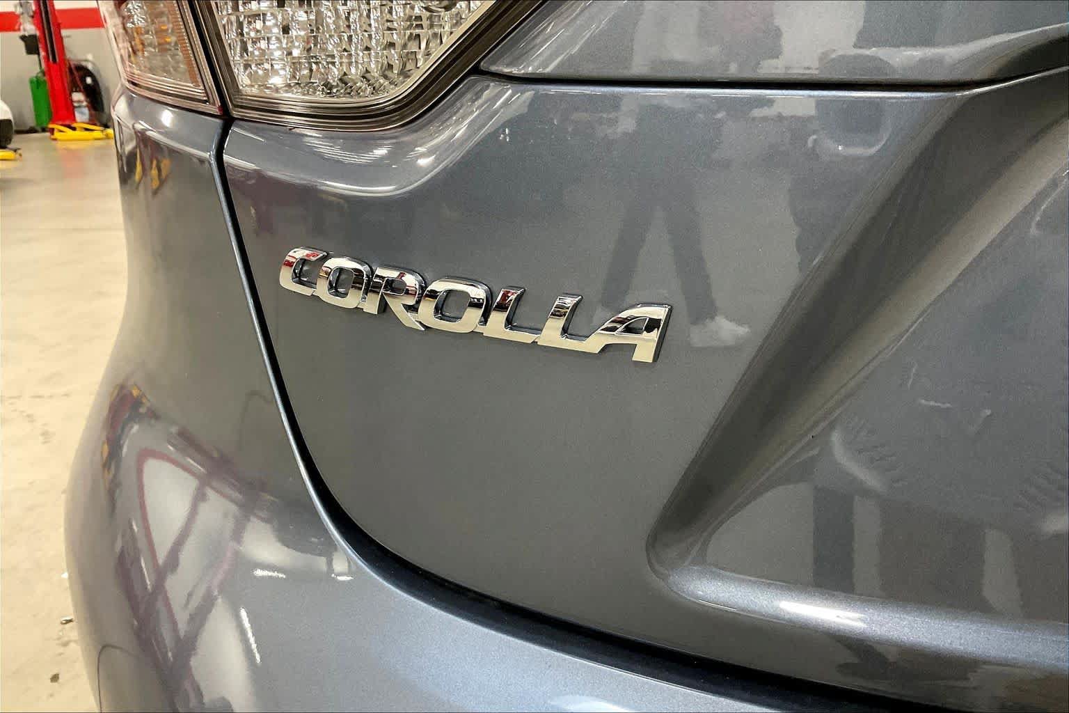 Used 2026 Toyota Corolla LE FWD image 30