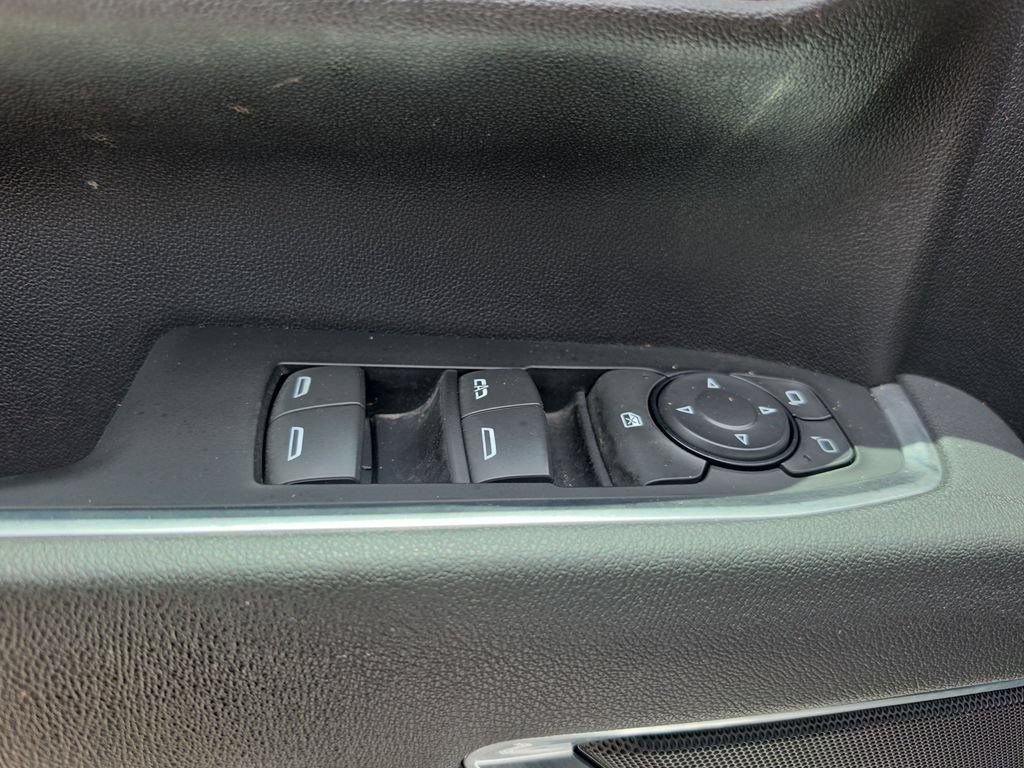 Used 2025 Chevrolet Silverado 2500 LT w/ Convenience Package AWD/4WD image 13