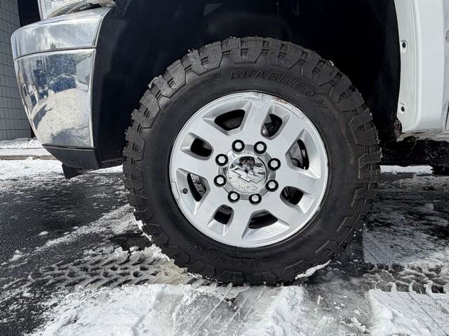 Used 2013 Chevrolet Silverado 3500 LT w/ Convenience Package image 3