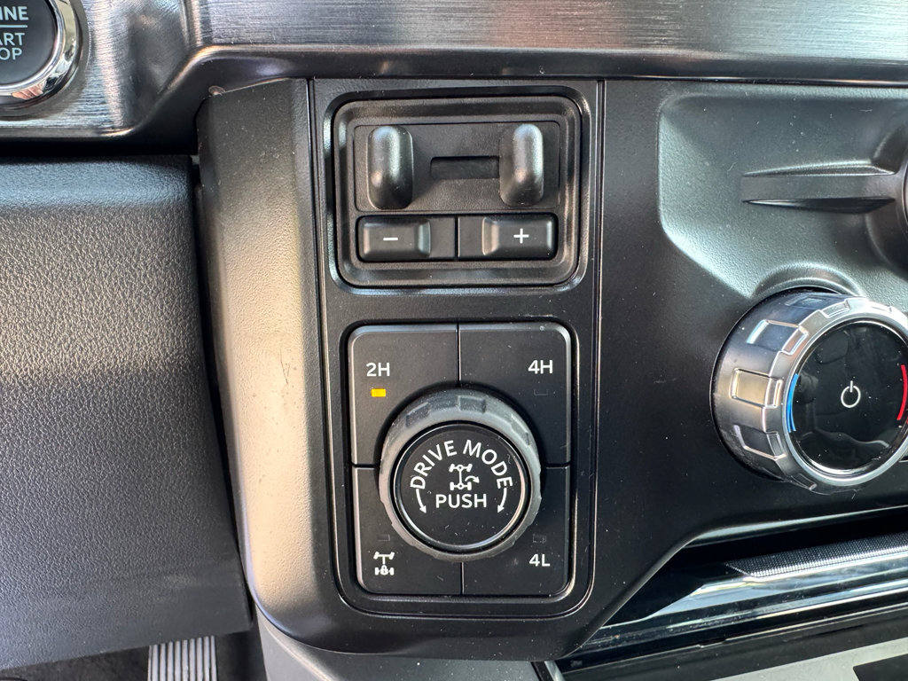 New 2026 Ford F250 Lariat w/ Tremor Off-Road Package image 29