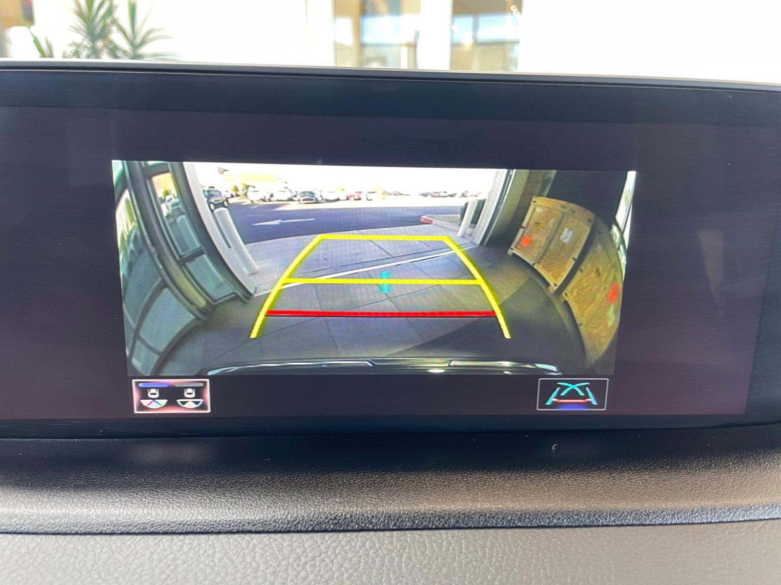 Used 2020 Lexus RX 350 FWD w/ Luxury Package image 29