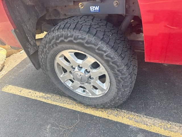 Used 2011 Chevrolet Silverado 2500 LTZ AWD/4WD image 13