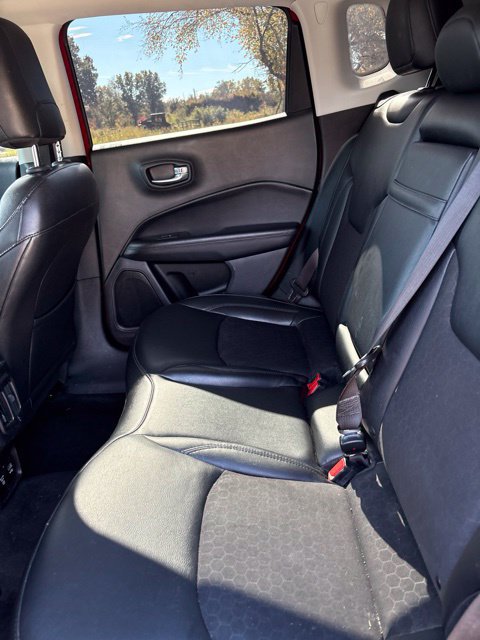 Used 2019 Jeep Compass Altitude AWD/4WD image 12