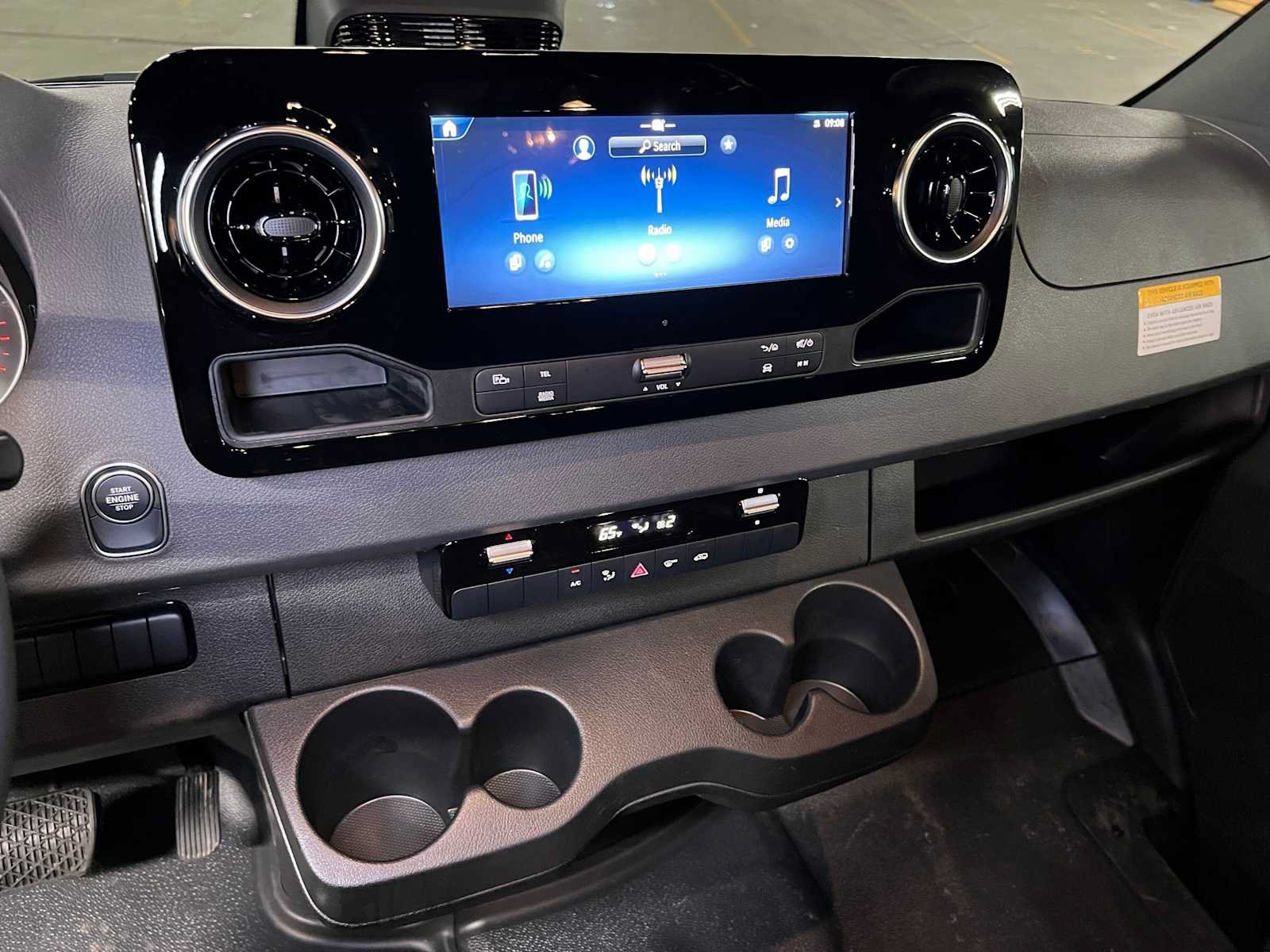 Used 2026 Mercedes-Benz Sprinter 2500 image 33