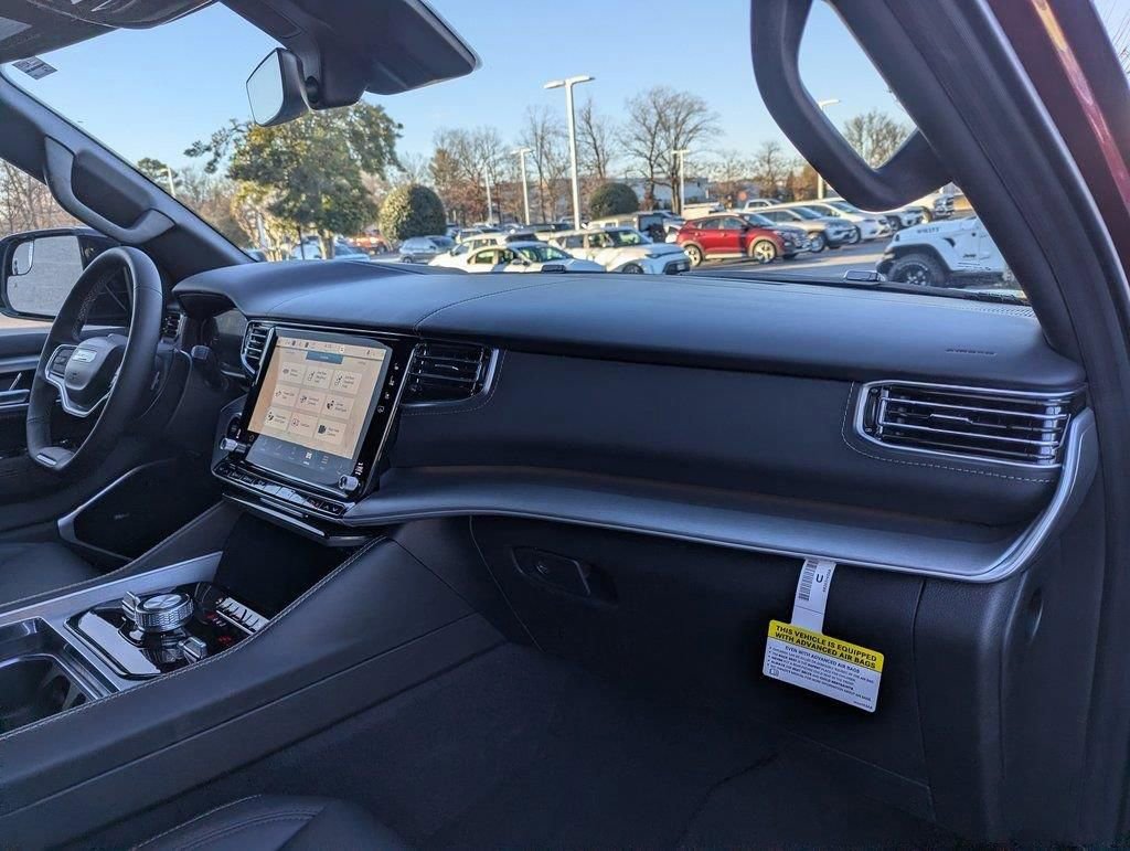 New 2026 Jeep Grand Wagoneer L Limited image 20