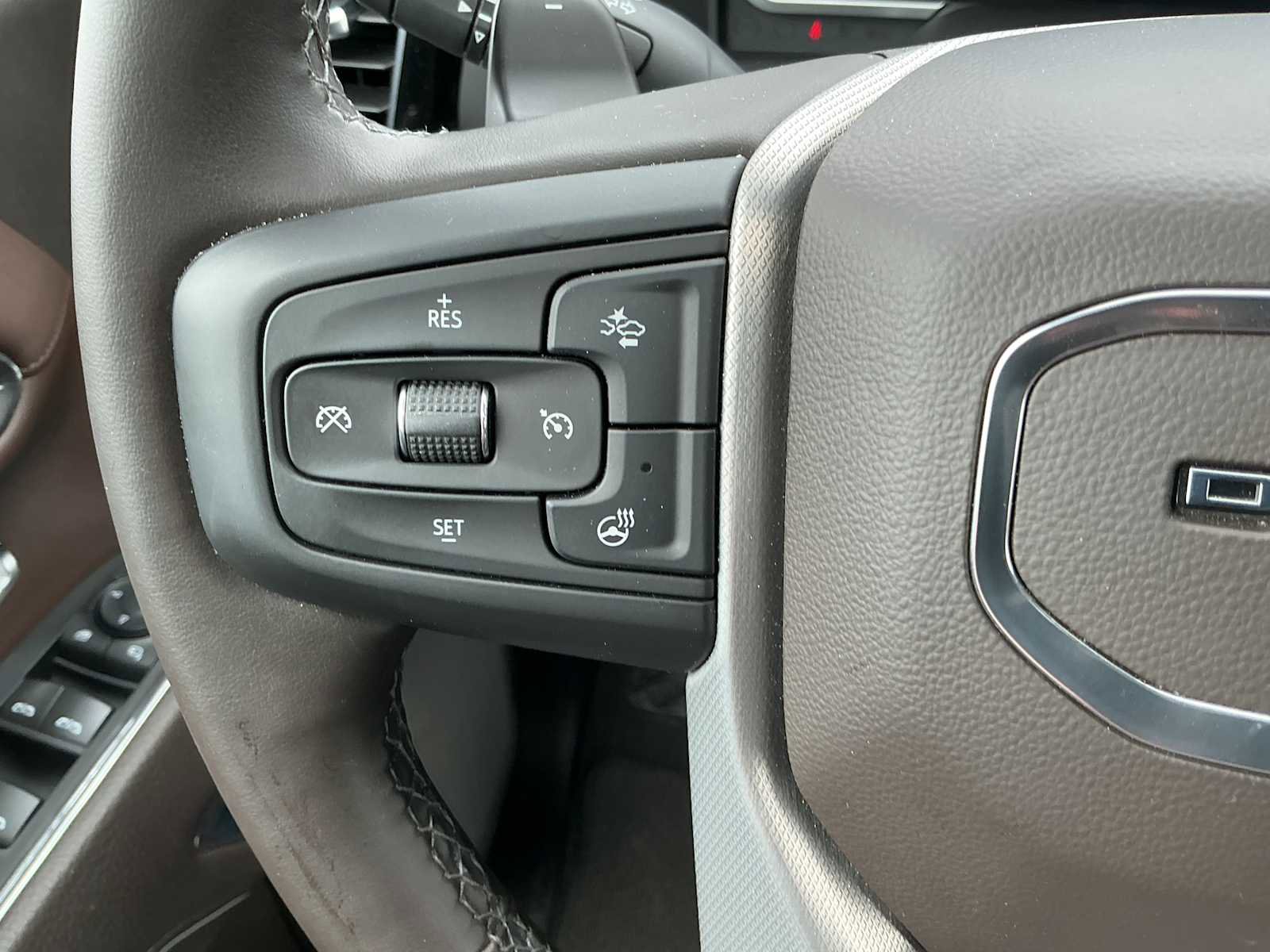 Used 2024 GMC Sierra 1500 Denali w/ Denali Reserve Package image 10