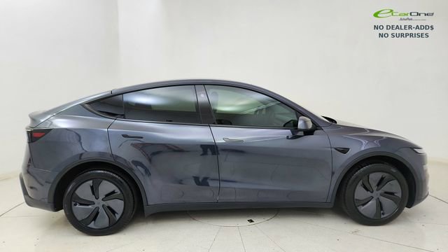 Used 2026 Tesla Model Y 2WD image 13