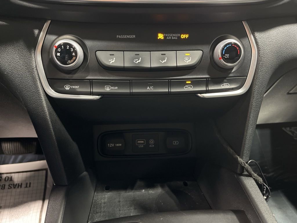 Used 2019 Hyundai Santa Fe SE AWD/4WD image 27