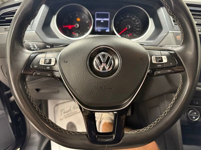 Used 2021 Volkswagen Tiguan SE image 10