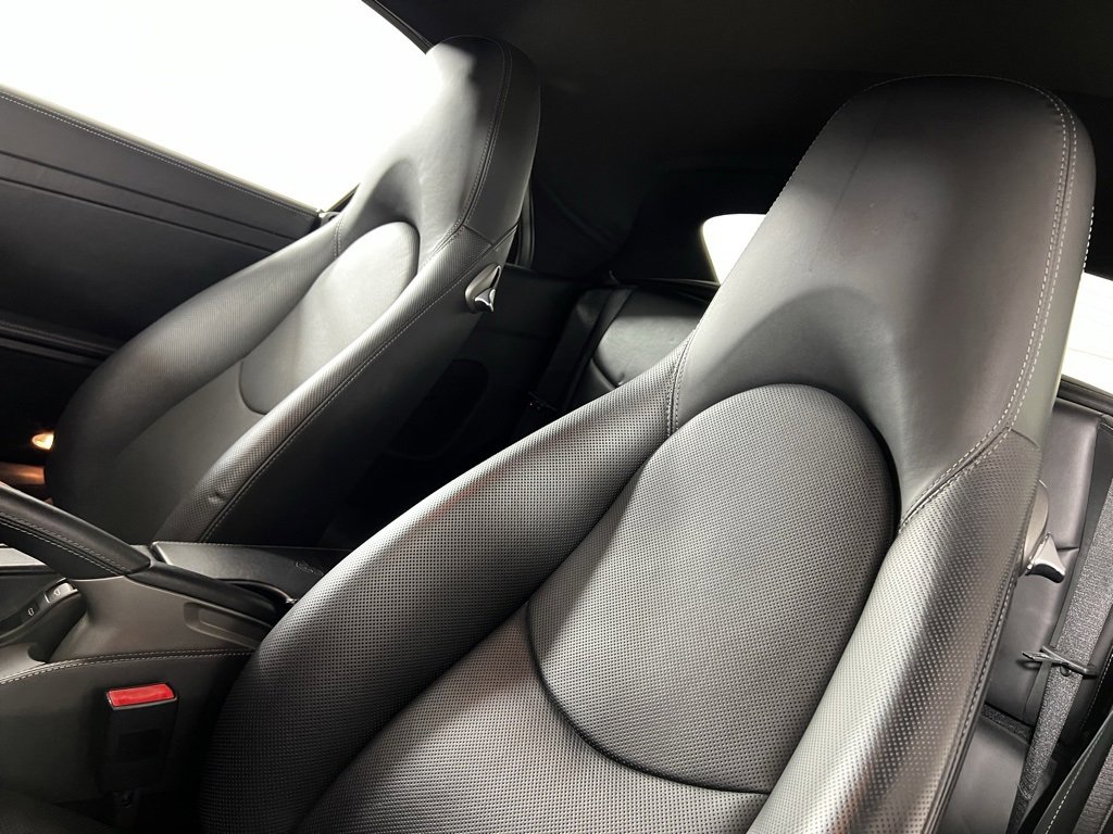 Used 2012 Porsche 911 Turbo S image 5