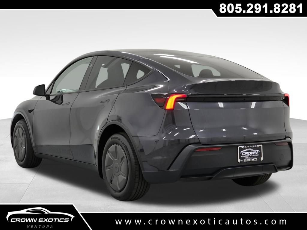 Used 2026 Tesla Model Y Long Range image 5