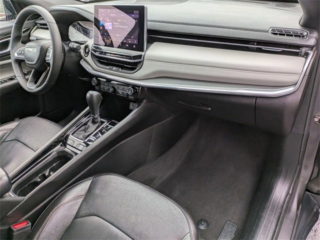 Certified 2023 Jeep Compass Limited image 29