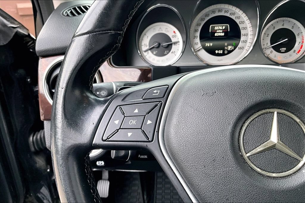 Used 2015 Mercedes-Benz GLK 350 4MATIC image 11