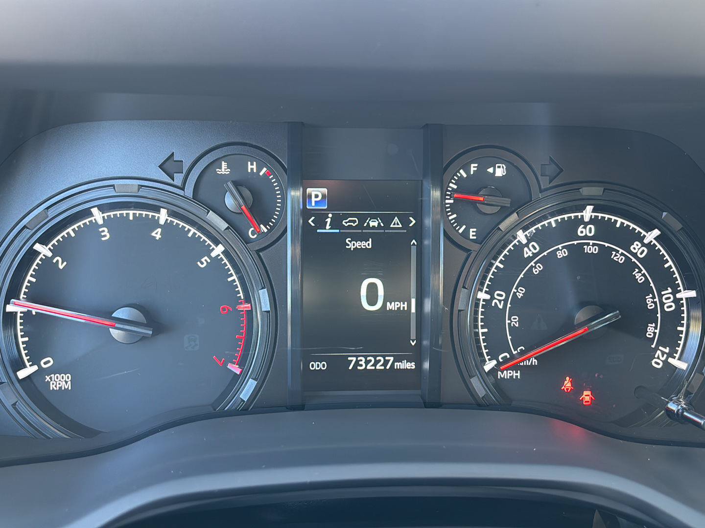 Used 2022 Toyota 4Runner SR5 AWD/4WD image 3
