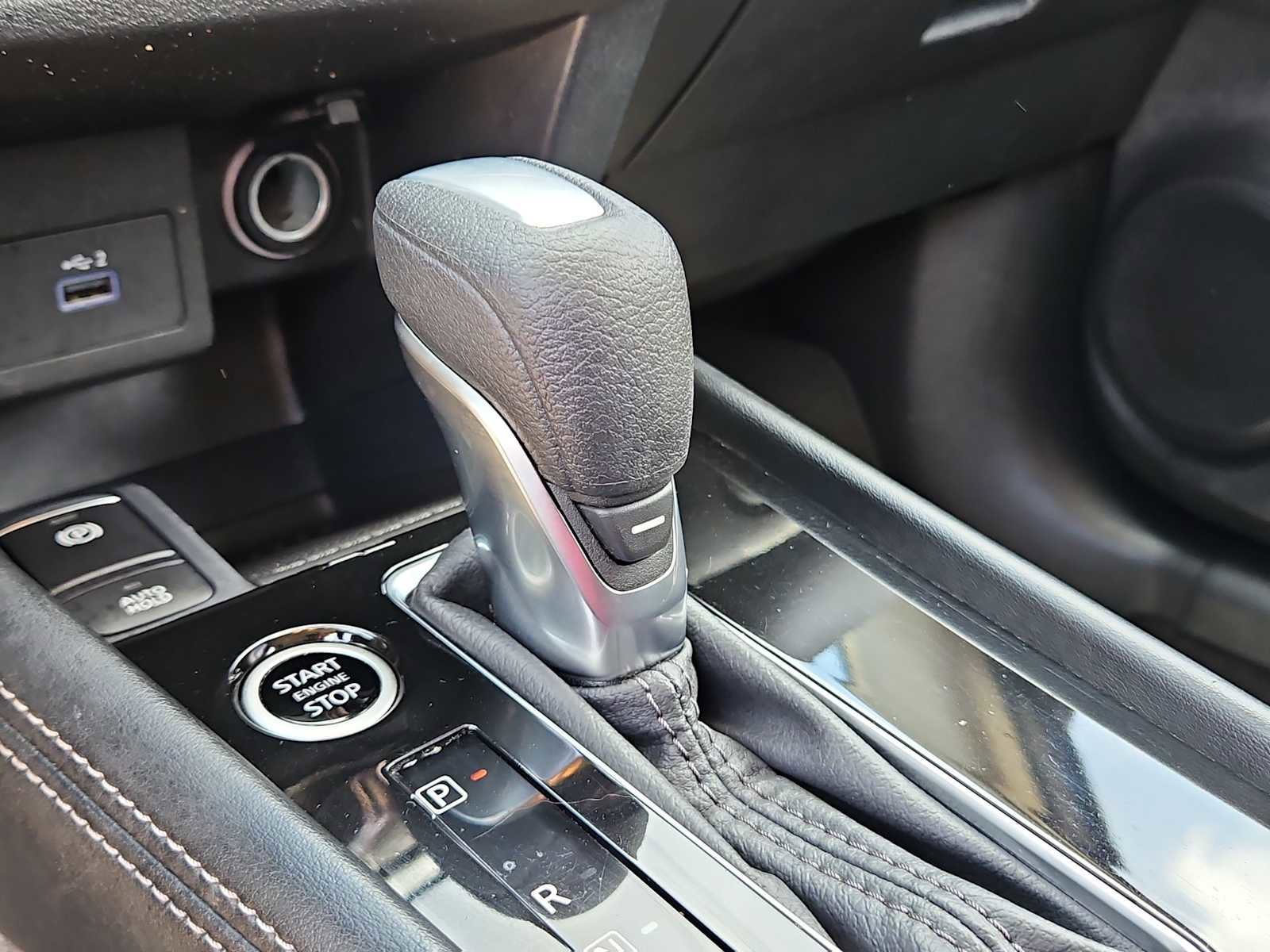Used 2023 Nissan Kicks SV FWD image 21