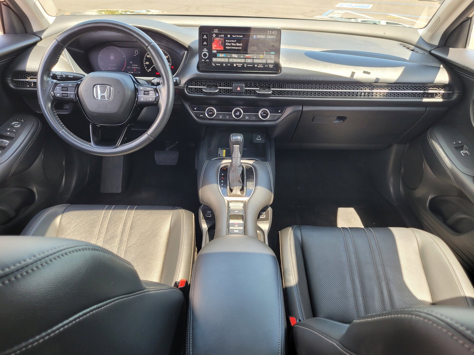 Used 2023 Honda HR-V EX-L image 15