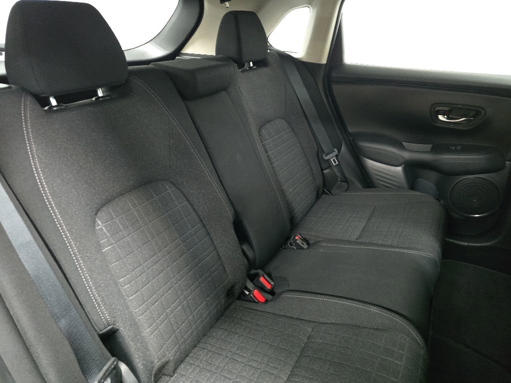 Used 2023 Honda HR-V LX image 16