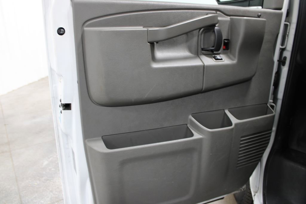Used 2021 Chevrolet Express 2500 Extended w/ Driver Convenience Package image 14