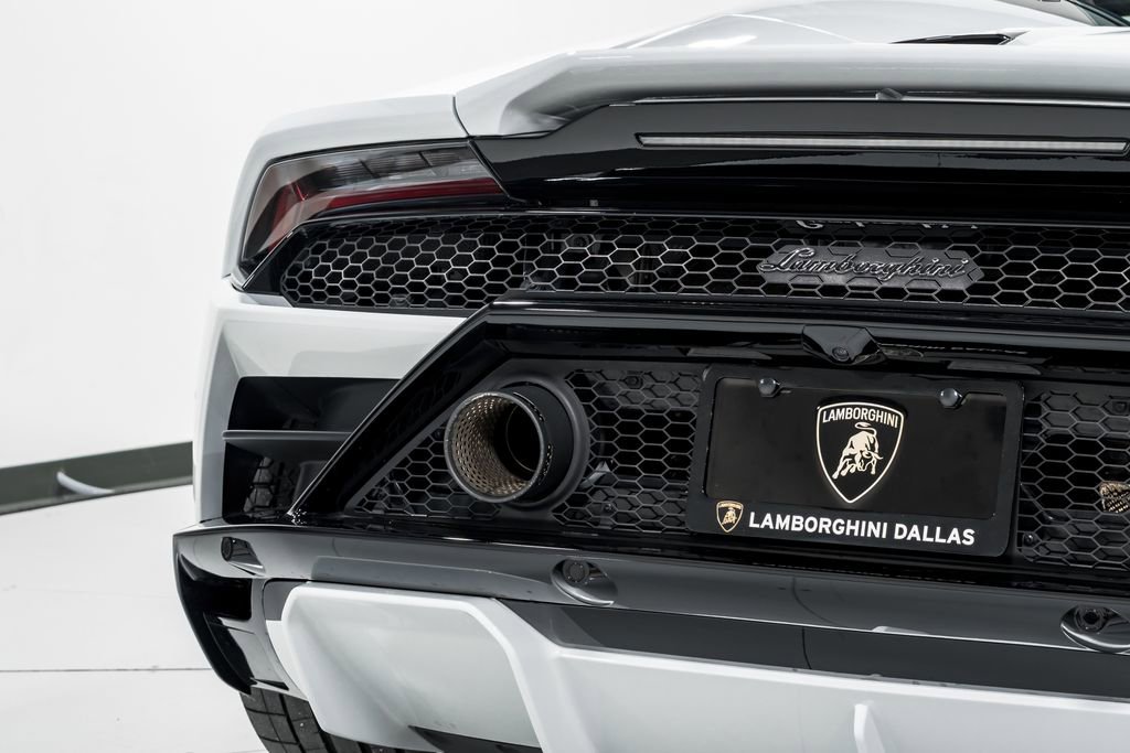 Used 2022 Lamborghini Huracan EVO RWD image 56