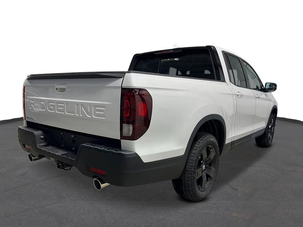 New 2026 Honda Ridgeline Black Edition image 3