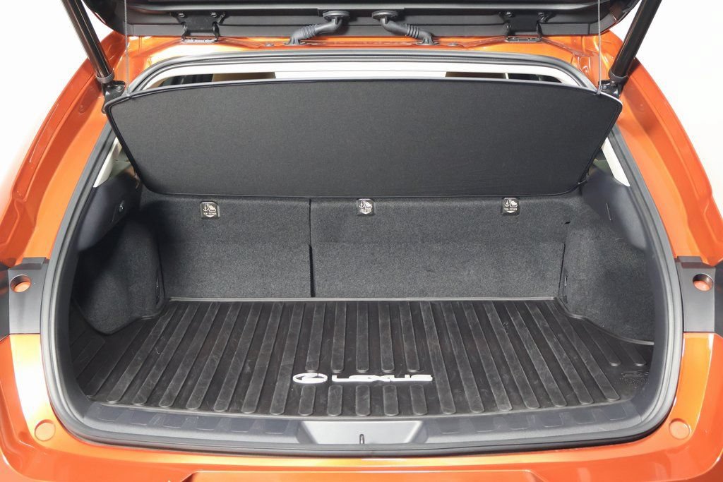 Certified 2020 Lexus UX 250h w/ Cold Area Package AWD/4WD image 14