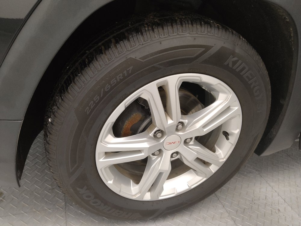 Used 2021 GMC Terrain SLE image 31