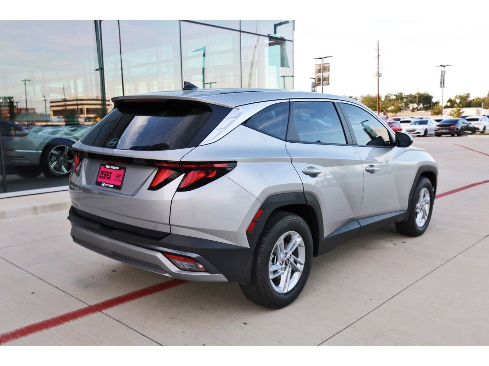 Certified 2026 Hyundai Tucson SE image 9