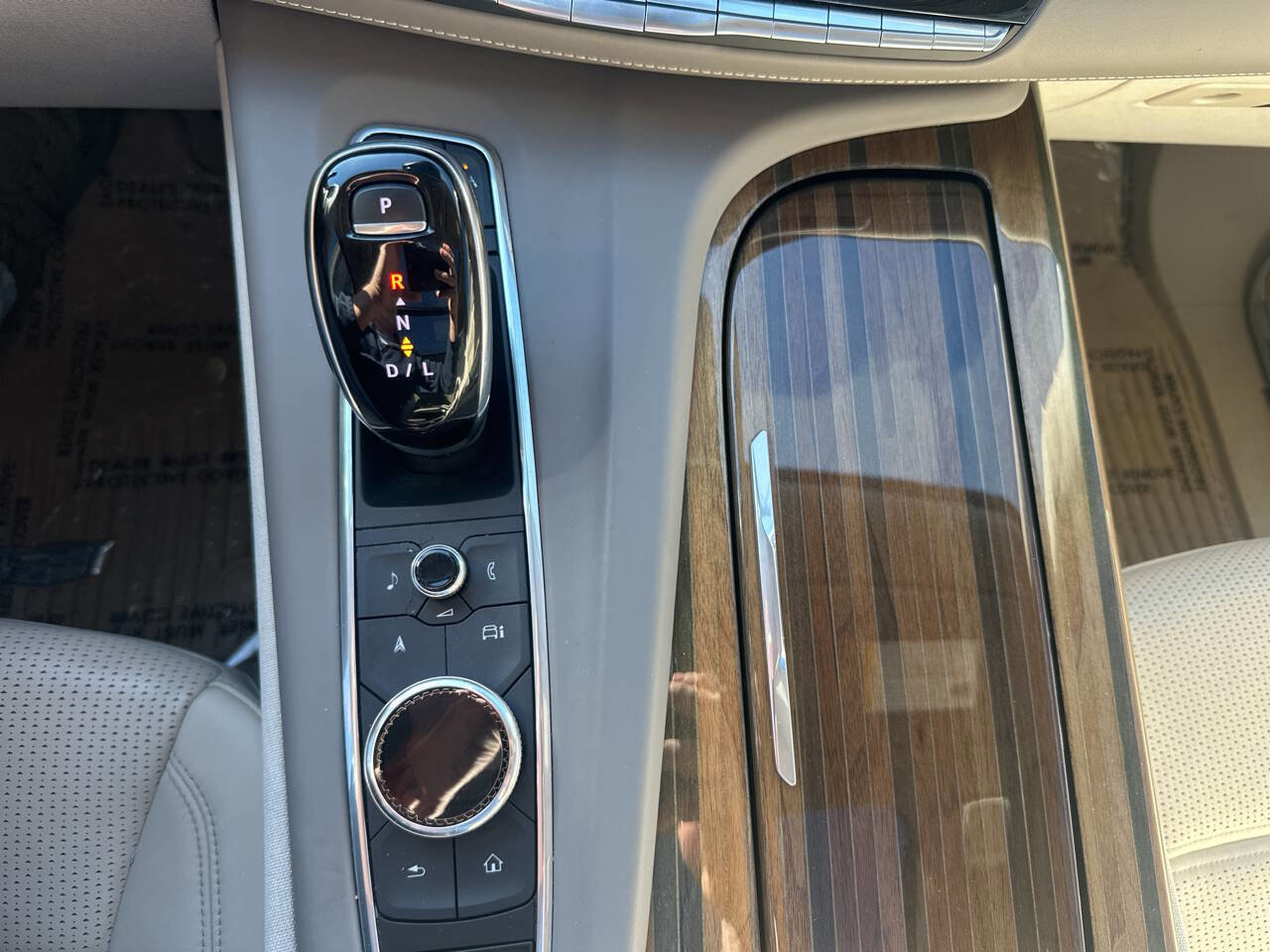 Used 2021 Cadillac Escalade Sport Platinum image 38