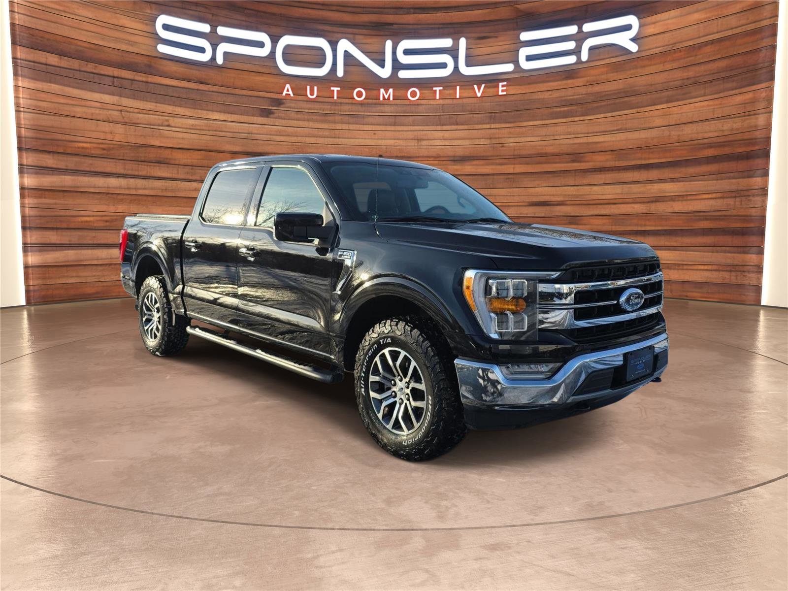 Used 2021 Ford F150 Lariat w/ Equipment Group 501A Mid image 8
