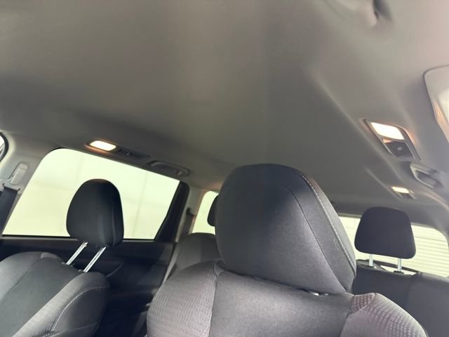 Used 2023 Subaru Ascent Premium w/ Convenience Package image 12