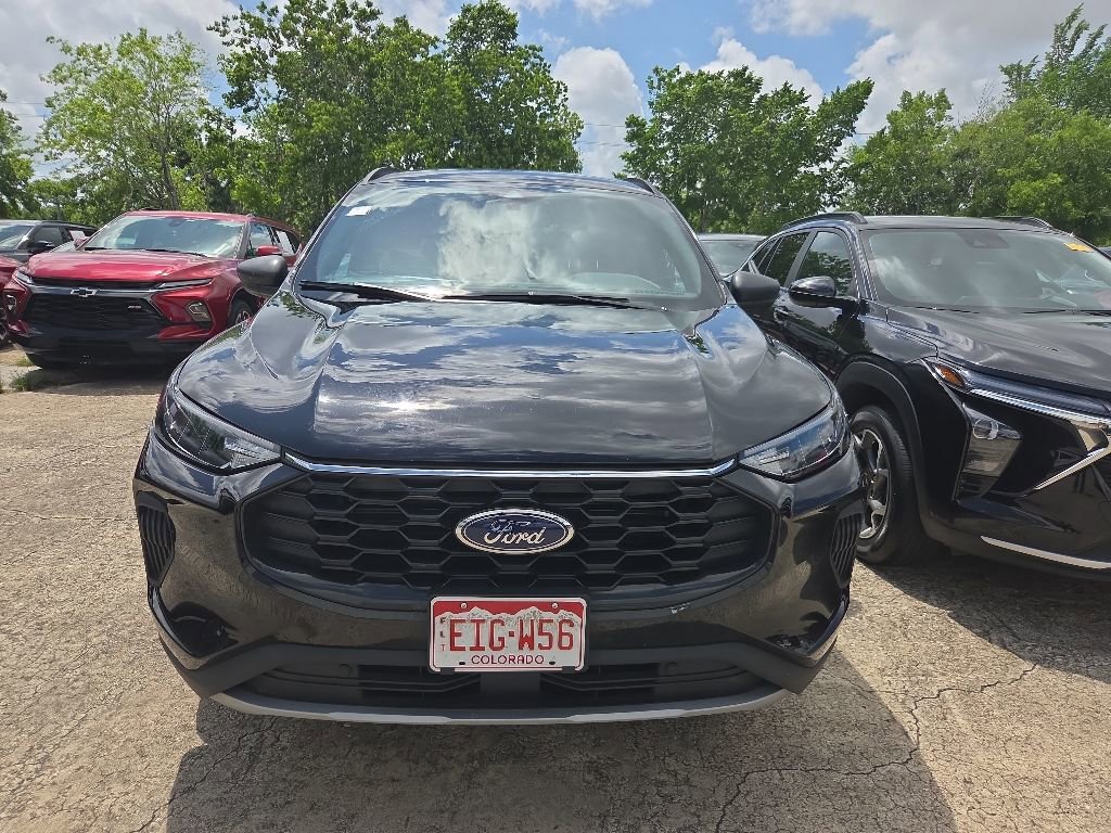 Used 2025 Ford Escape ST-Line AWD/4WD image 7