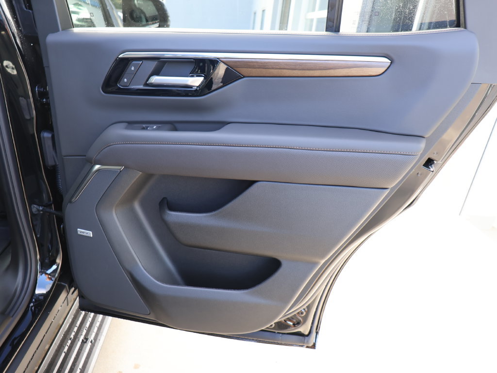 New 2027 Chevrolet Tahoe High Country AWD/4WD image 40