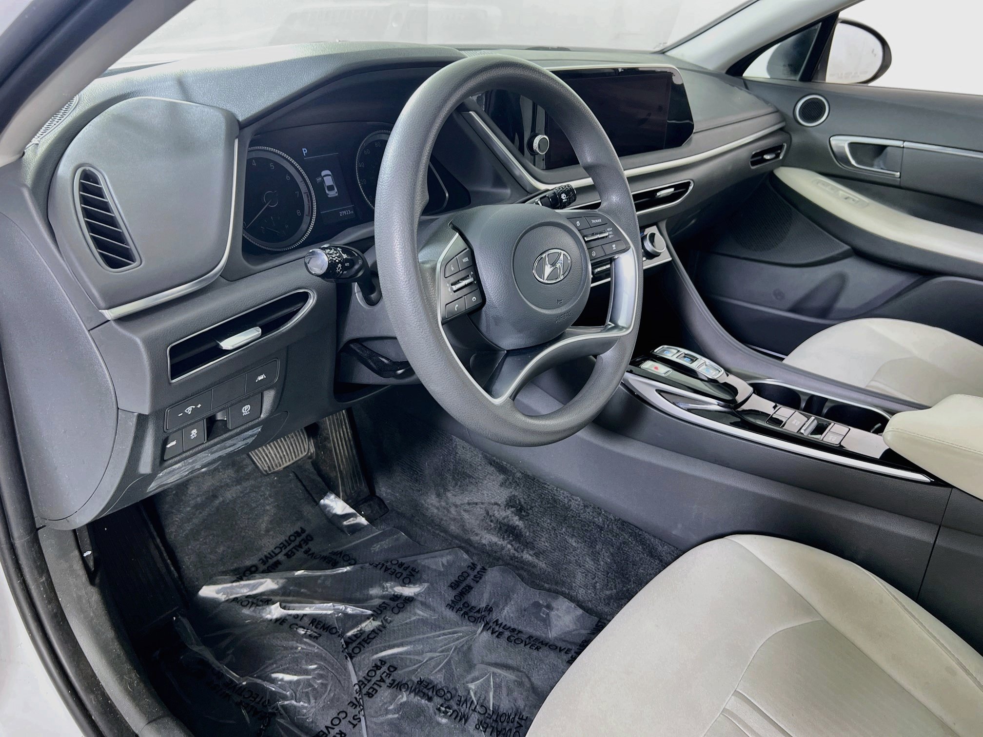 Used 2023 Hyundai Sonata SEL FWD image 9