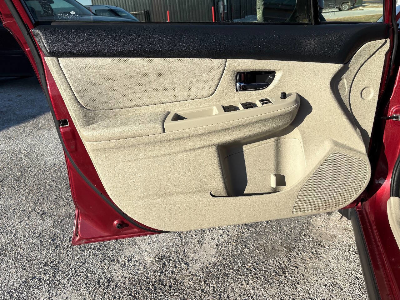 Used 2014 Subaru Crosstrek 2.0i Limited w/ Popular Package #2 image 16