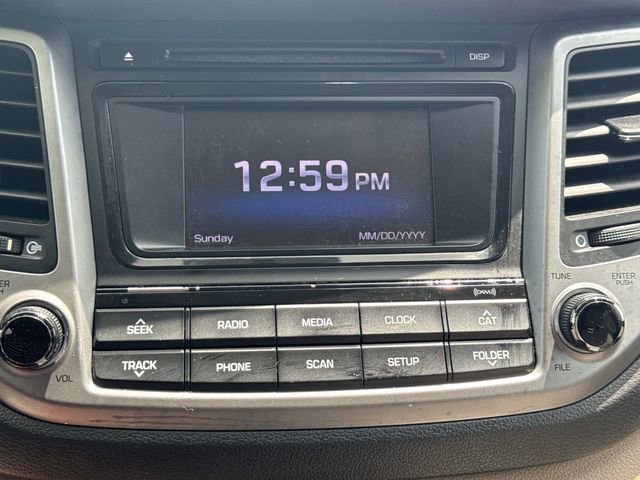 Used 2017 Hyundai Tucson SE image 30