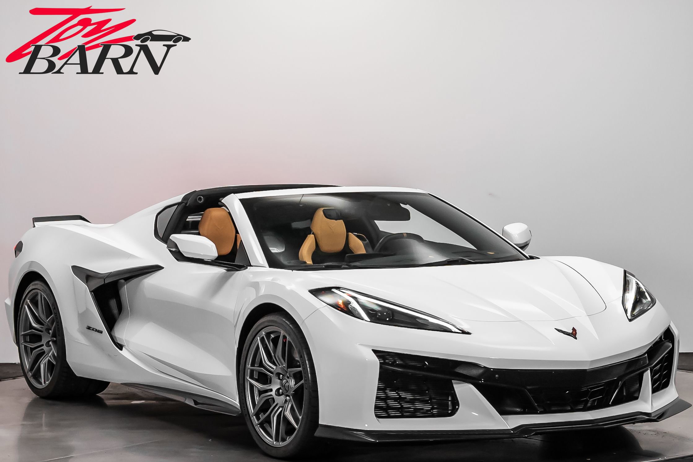 Used 2023 Chevrolet Corvette Z06 w/ Engine Appearance Package image 7