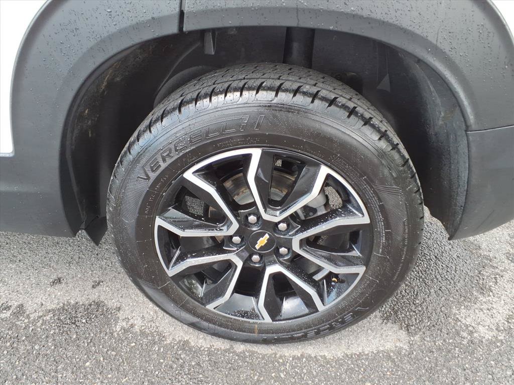 Used 2022 Chevrolet TrailBlazer ACTIV w/ Convenience Package FWD image 9